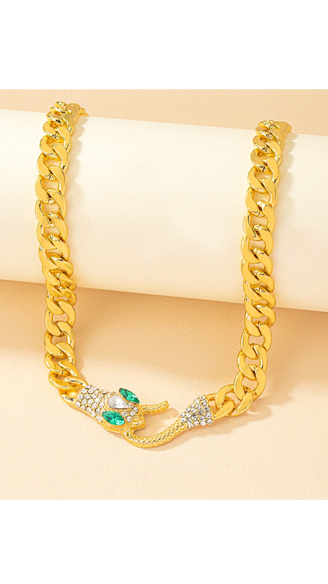 Venus Chain Choker