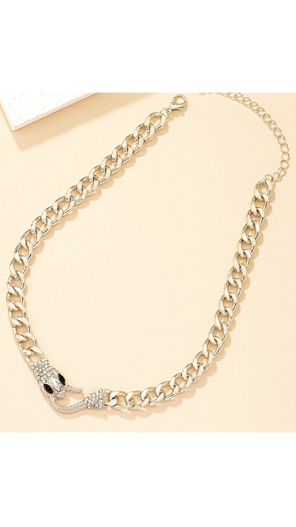 Venus Chain Choker
