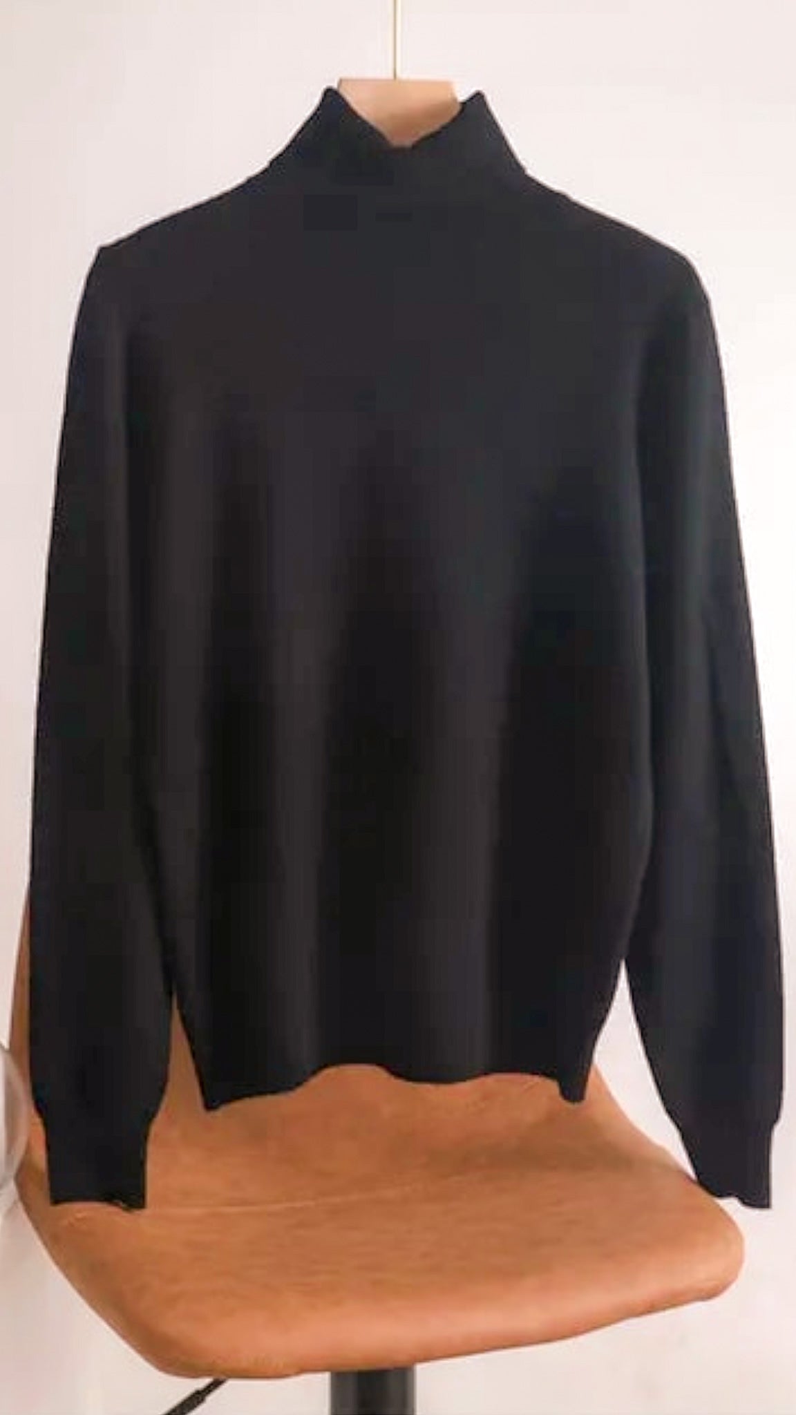 Basic Turtleneck Pullover