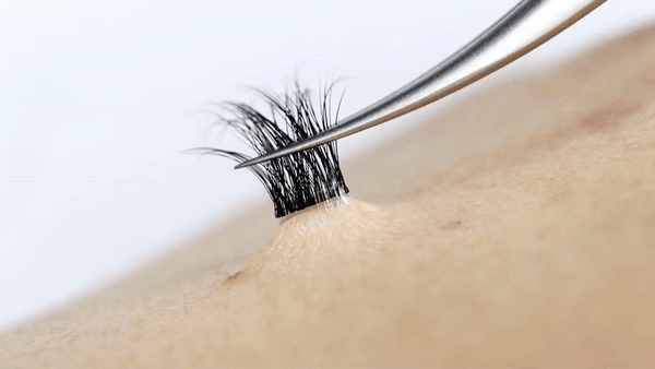 QuickGlam Press-On Lash Clusters