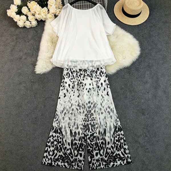 Brooke Effortless Two-Piece Set